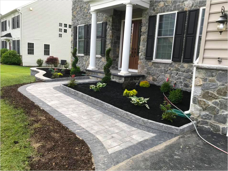 Front Entrance & Porch – Guerrero Landscape